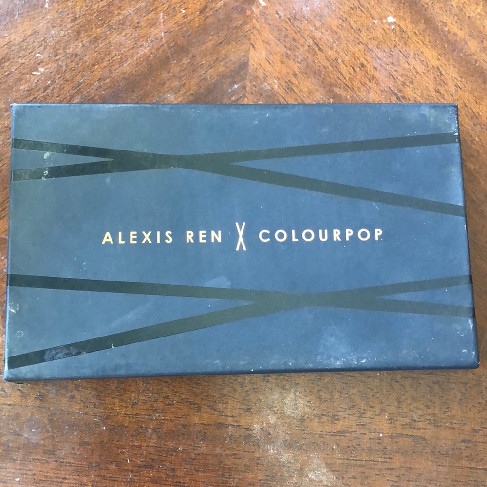 Colourpop x Alexis Ren palette
